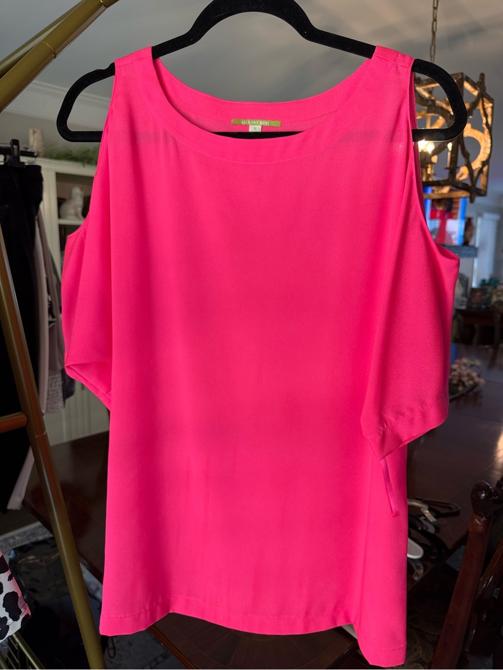 Gianni Bini Hot Pink Cold-Shoulder Camisole